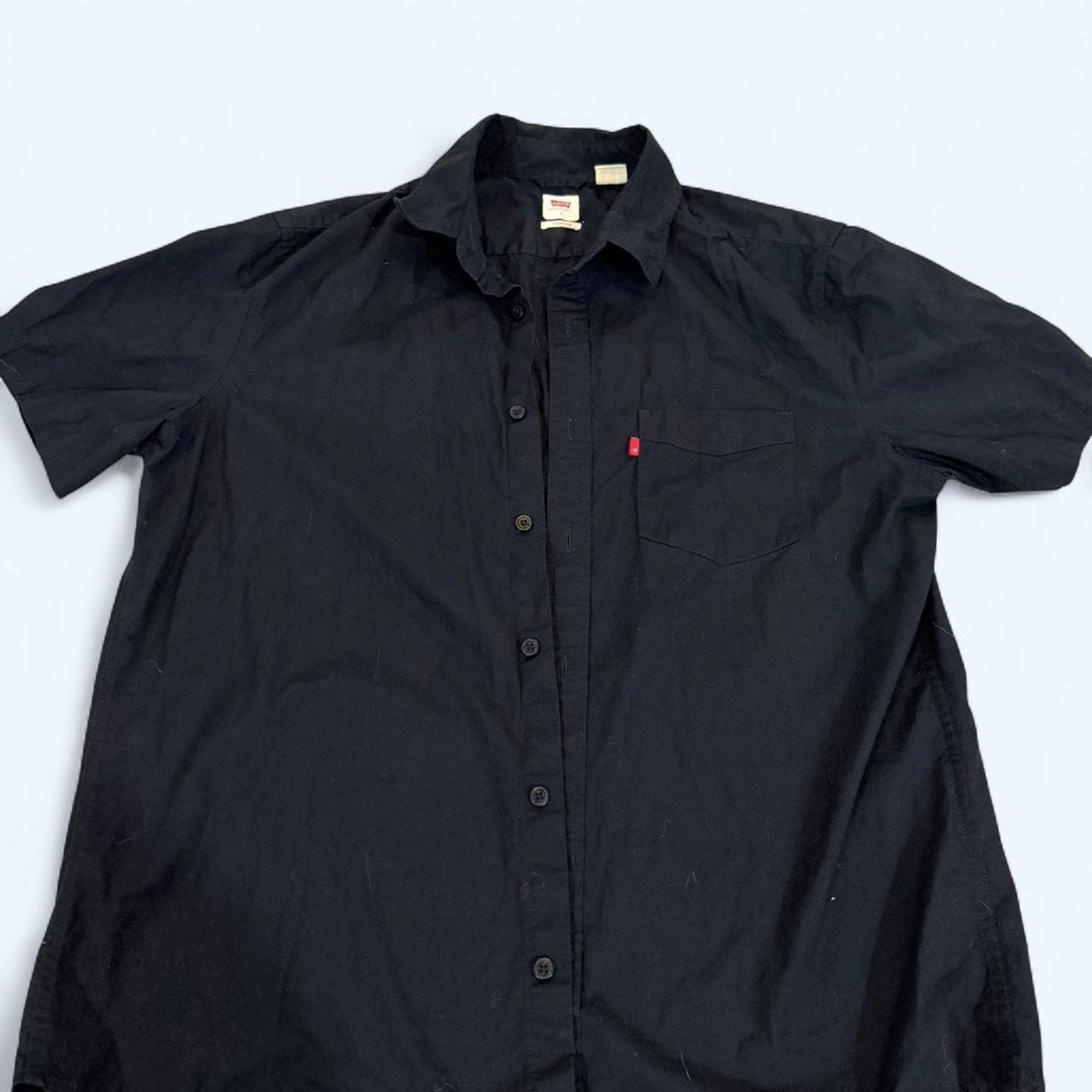 Levi's black button up shirt Size L
