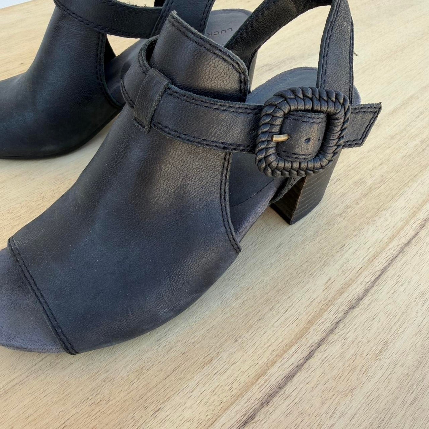 Black chunky heel sandals lucky
