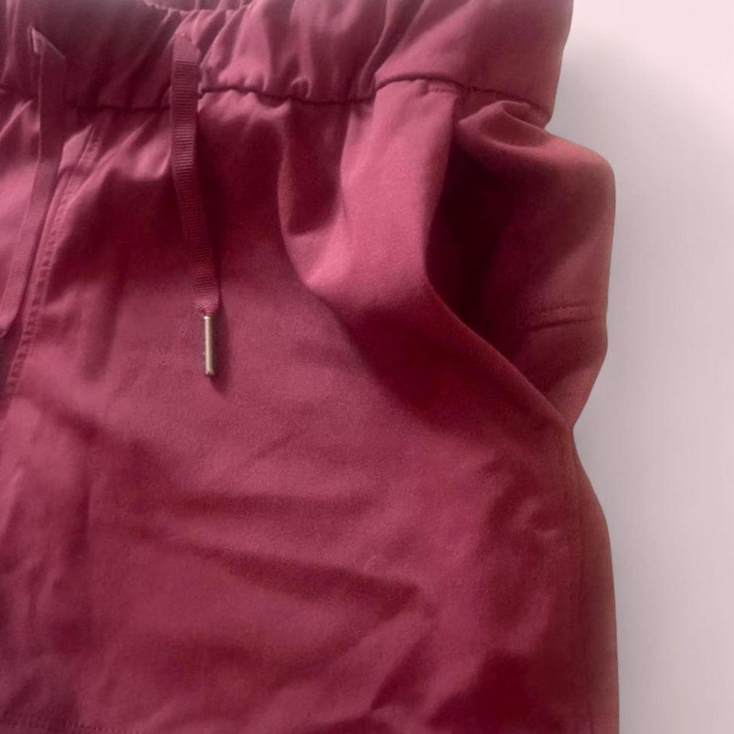 Womens atheltic burgundy shorts