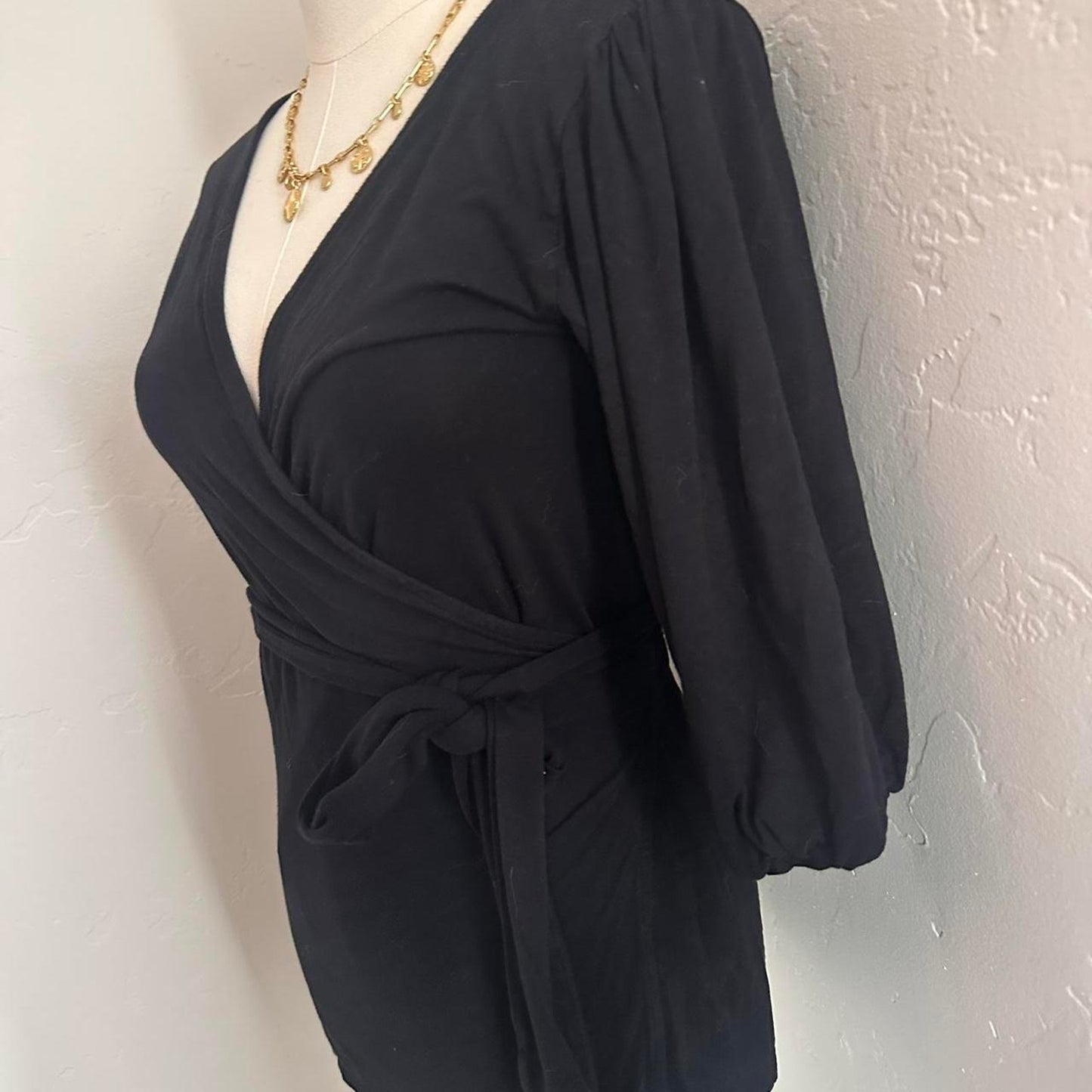 Womens halogren black wrap top