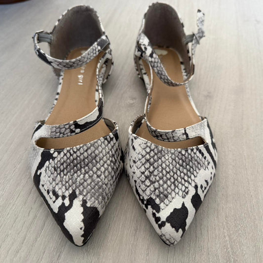 Madden Girl Snake Print Pointed Toe Flats Y2K Indie Sleaze Ballet Flats