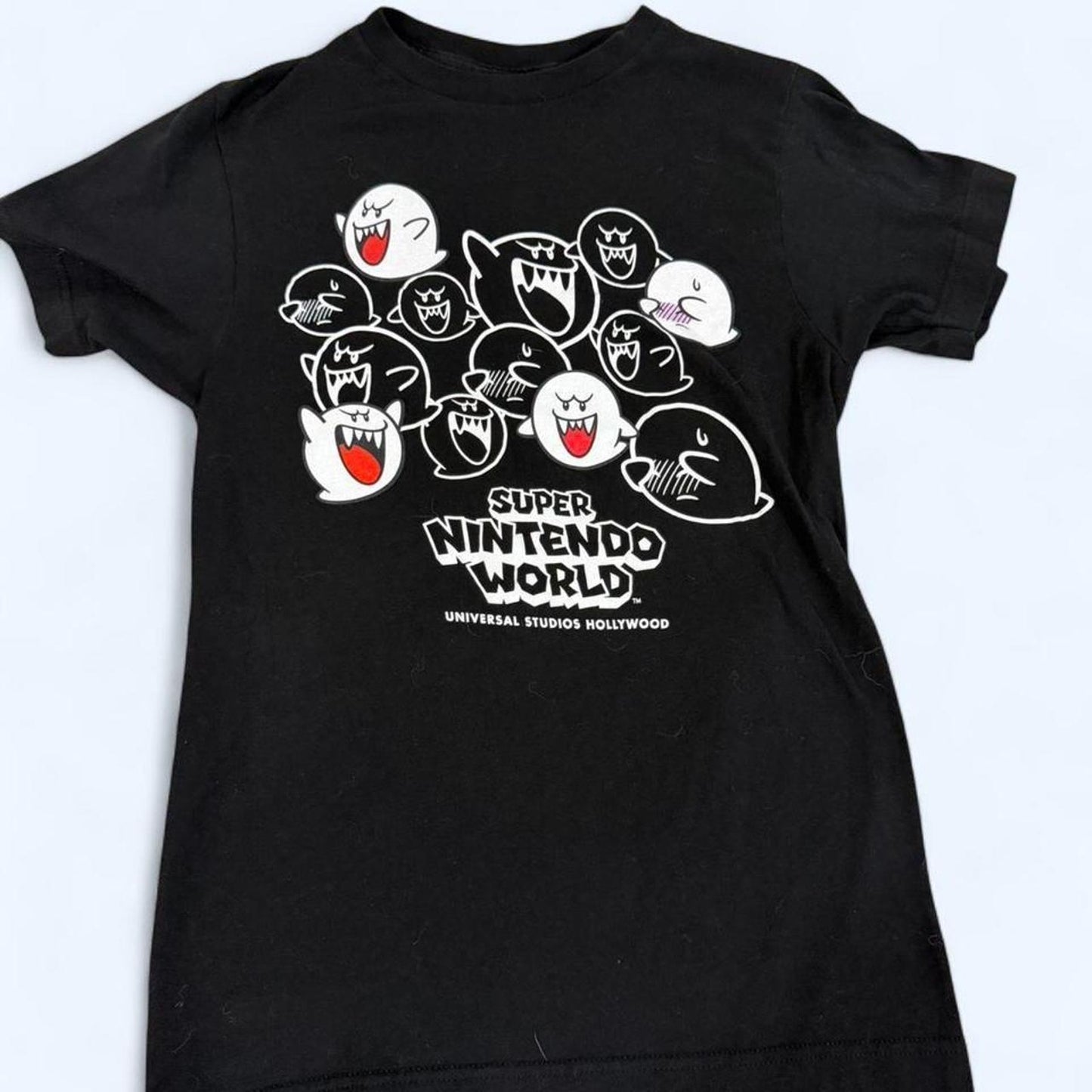 Super nintendo world black tee
