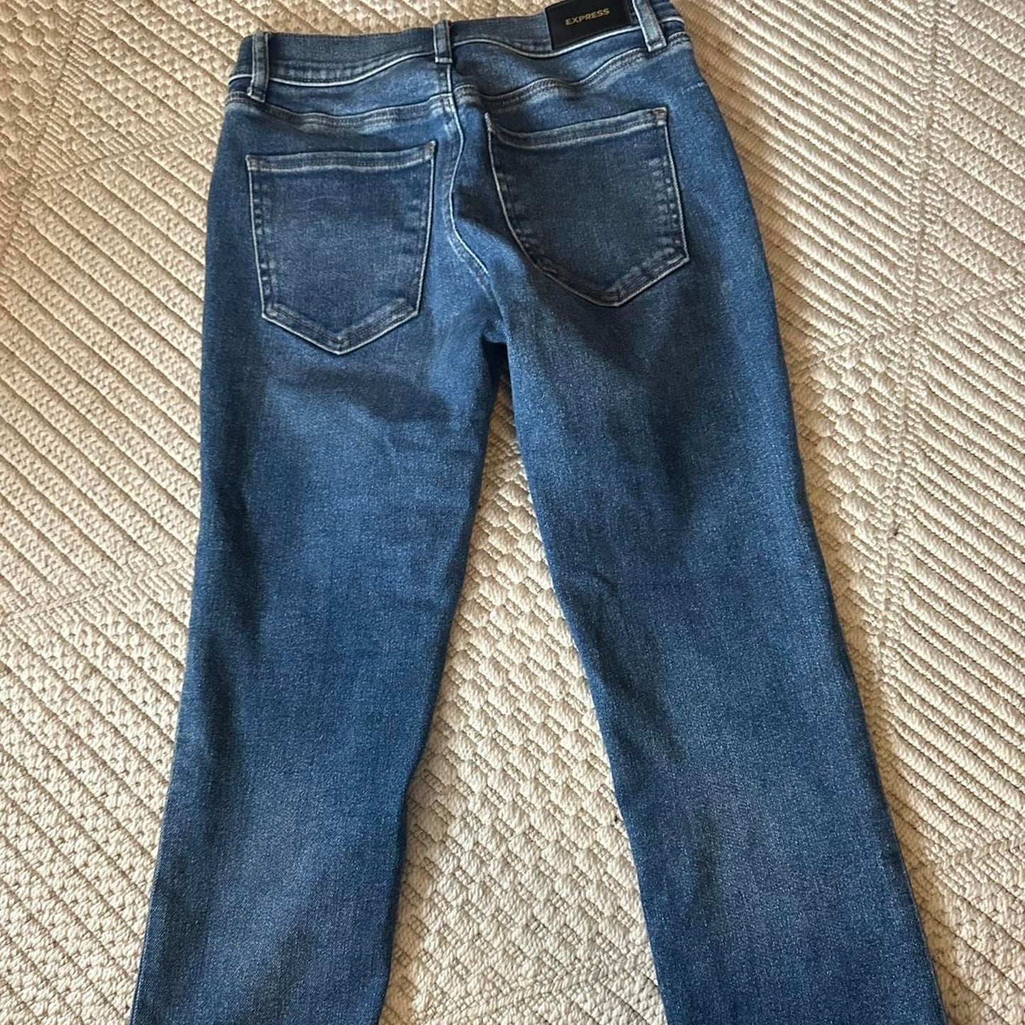 Express mid-rise dark wash skyscraper  jeans cut to crop -  Size 2R