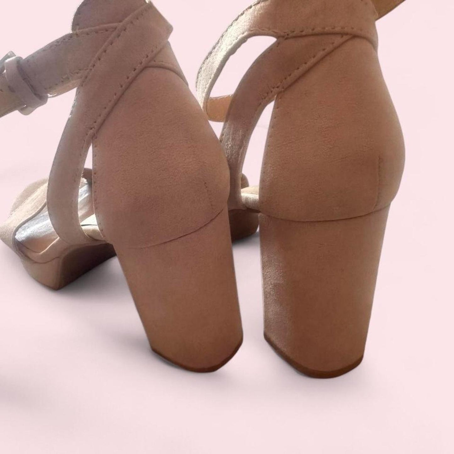 Womens super cute tan