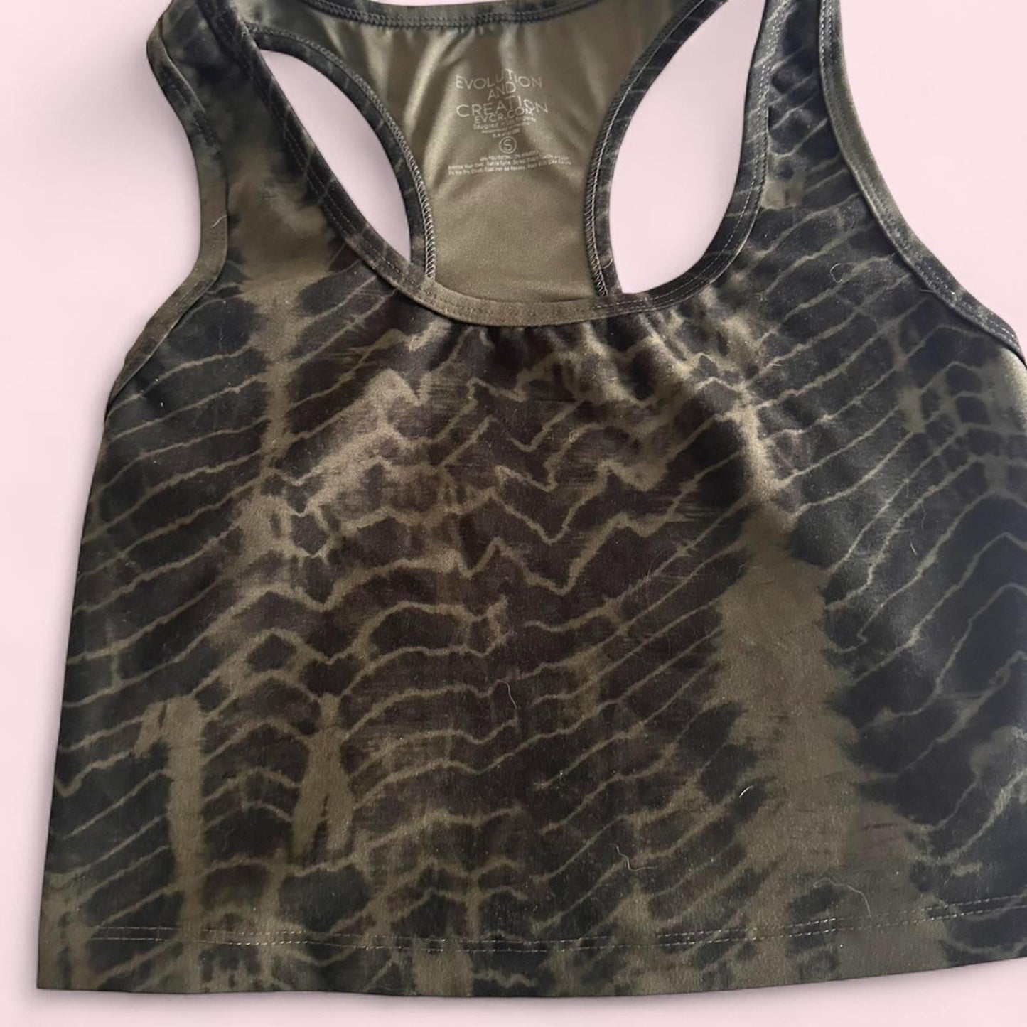 Small Evolution and Creation green work out  crop top