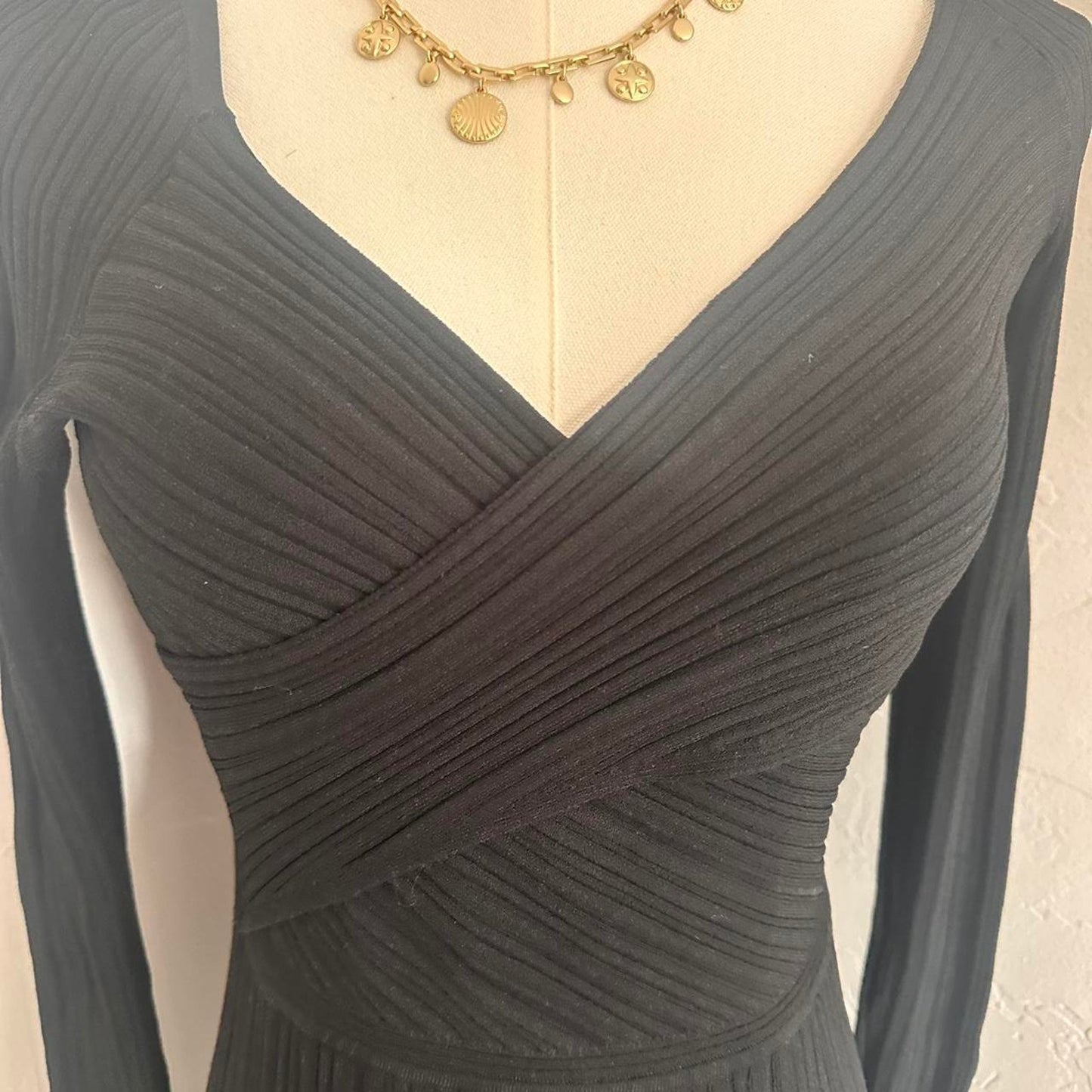 Banana Republic ribbed black bodycon dress