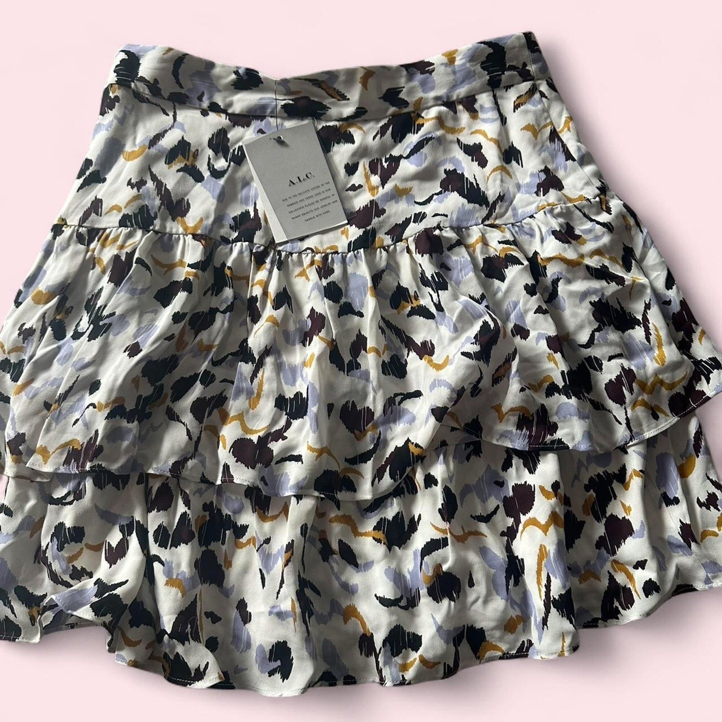 Floral short skirt